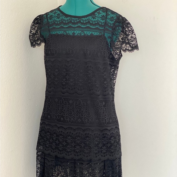 BLACK LACE GOTHIC VINTAGE CHANTILLY TWO PIECE DRESS AND BLOUSE PUNK ROCK N ROLL - Picture 7 of 7